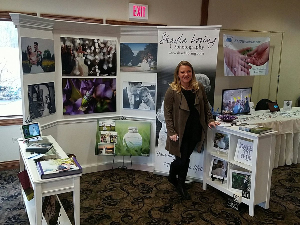 Whitetail_Ridge's tweet photo. Beautiful wedding photos by @shaylaloring photography, 2017 dates are still open!  #wrgcexpo2k17 https://t.co/O1k1Kzv8Nu