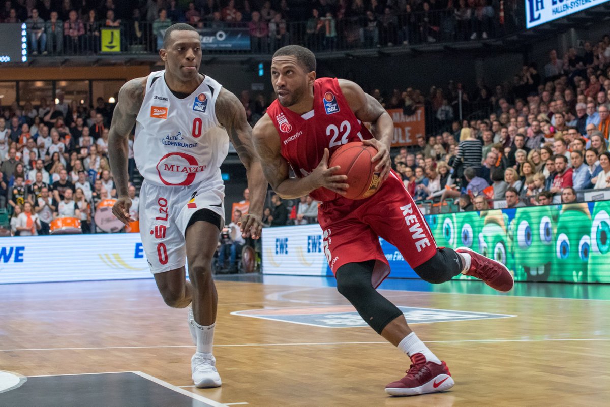 Bamberg_Baskets's tweet photo. Gute gemacht Jungs! 96:68-Sieg vs. @scrastavechta! Alle Spieler punkten, Top Scorer ist heute @jerel_mcneal mit 18 Punkten.👏 #Basketballherz https://t.co/vwK80iVKOF