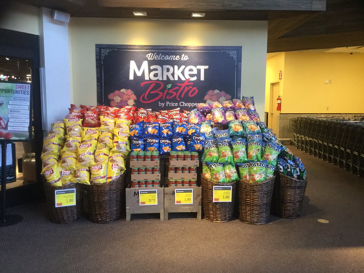 KateAnslow's tweet photo. Market Bistro is ready for Super Bowl  #FLMAT_SuperBowl51 https://t.co/ShQvWy7eBL