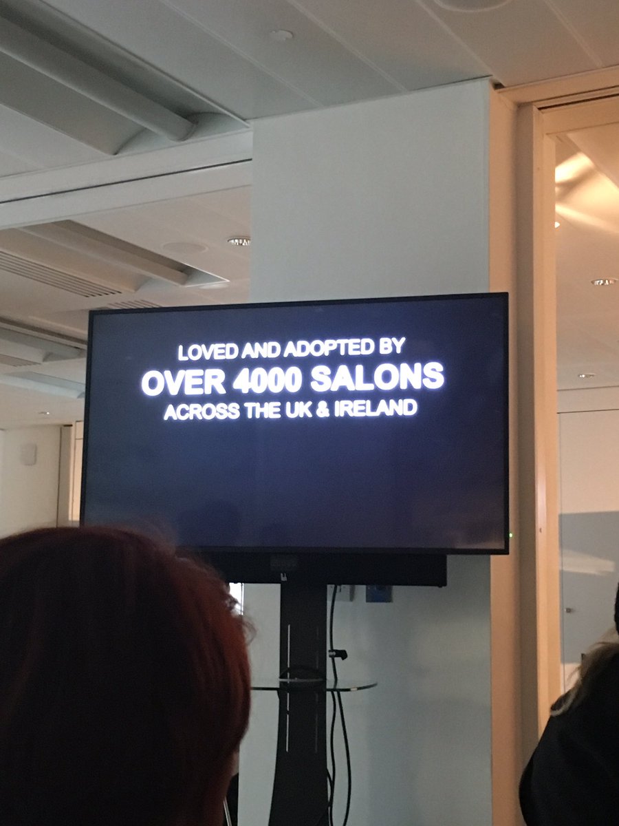 RespectforHair's tweet photo. @lorealprouk @lorealeducationuk host presentations to #colourcongress + news on successful #smartbond https://t.co/BQ995Ds0Zo