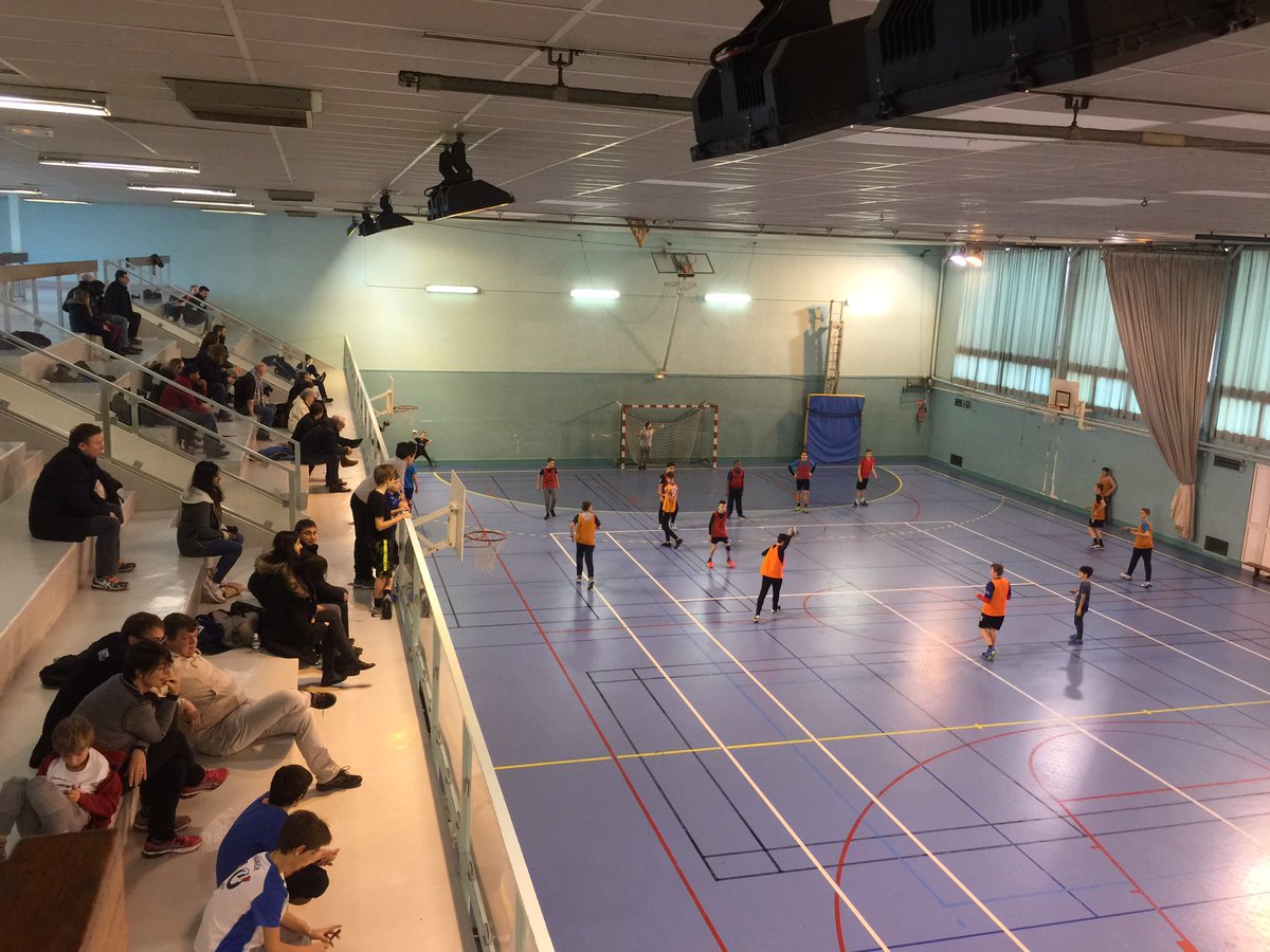 rnhb94's tweet photo. Avant-avant-match allez les 🇫🇷🇫🇷🇫🇷 
#RNHB94 #PhenomenalHandball #Handball2017 https://t.co/go7rJuLrJo