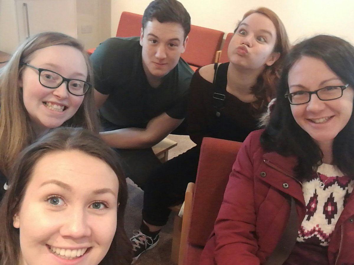 3GenReps's tweet photo. The rest of the reps waiting until our taxi arrives #waiting #replyf #missingeveryone https://t.co/MNkPmZwW6Q