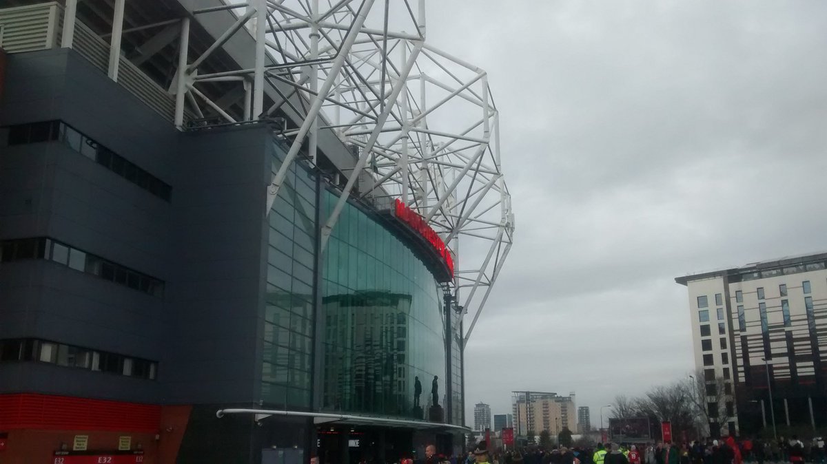 HBRed99's tweet photo. #MatchDay #OldTrafford #FACup4 #MUFC vs #WAFC #PreMatch https://t.co/3pVRbDuByS