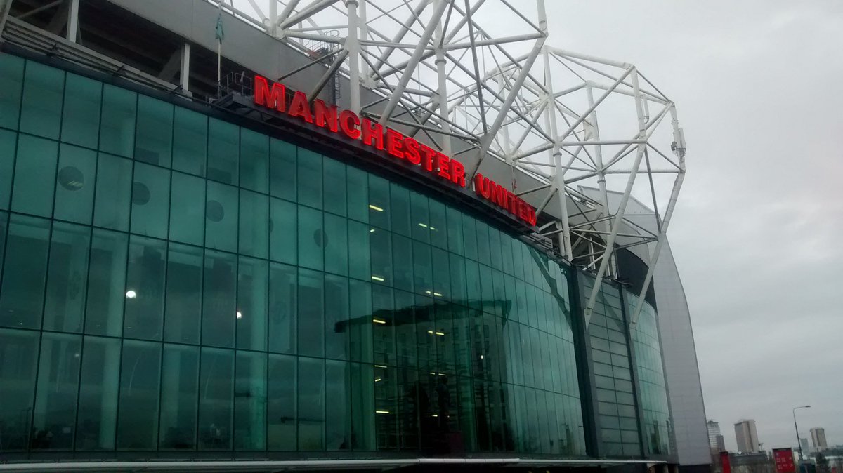 HBRed99's tweet photo. #MatchDay #OldTrafford #FACup4 #MUFC vs #WAFC #PreMatch https://t.co/3pVRbDuByS