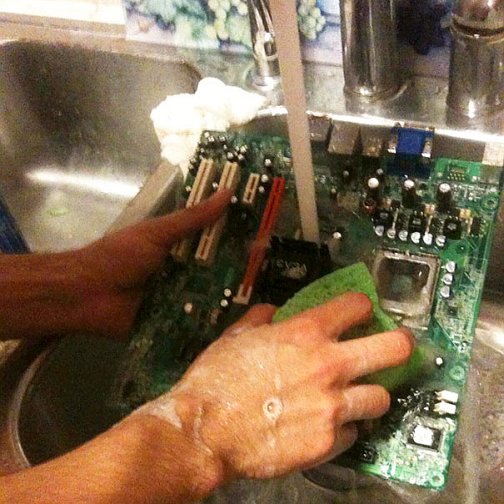 MMOGAcom's tweet photo. Remember to clean your PC parts now and then! :D #DontTryThis #CleaningTheBoard #PCcleanup #WashedUpPC #CleaningComponents #CleanPC https://t.co/BIyMEWxLvt