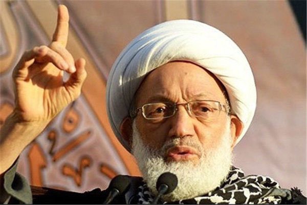 MahdaviArfae's tweet photo. معنا الله وكفى بالله ناصراً 
#الدفاع_حتى_الموت #آية_الله_قاسم #البحرين #الدراز #مصطفى_حمدان #ميدان_الفدا https://t.co/7vSgtUXqME
