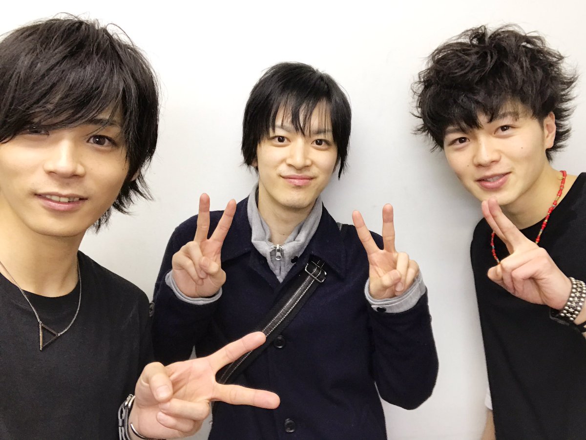 ট ইট র 後藤崇太 舞台のあとライブ行ってきたー Rush The Roadっていう川村聖斗くんと渡邉康輝くんのユニットだよ 今日が初ライブ 踊れてそして歌えるってすごいね 2人とも上手い ট ইট র 後藤崇太 舞台のあとライブ行ってきたー Rush The Roadっていう川村聖斗くんと渡邉康輝くんのユニットだよ 今日が初ライブ 踊れてそして歌えるってすごいね 2人とも上手い