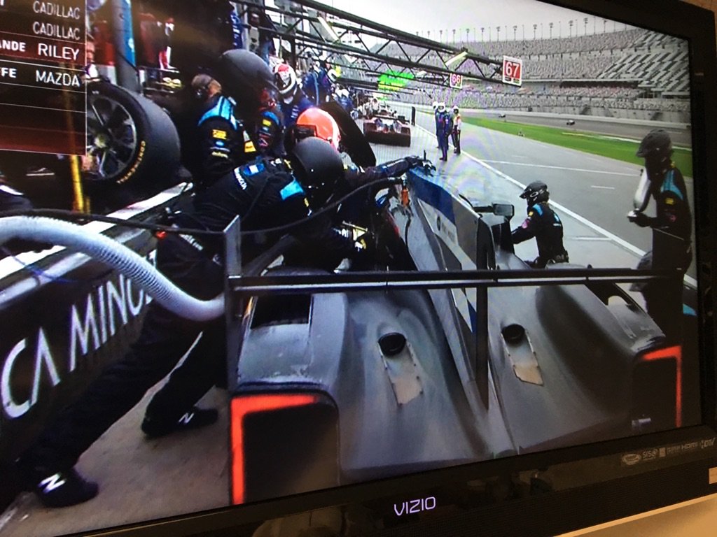 Sundaygroup's tweet photo. Hats off Max Angelelli #maxtheaxe @waynetaylorrcng https://t.co/ZlGRlP76m3