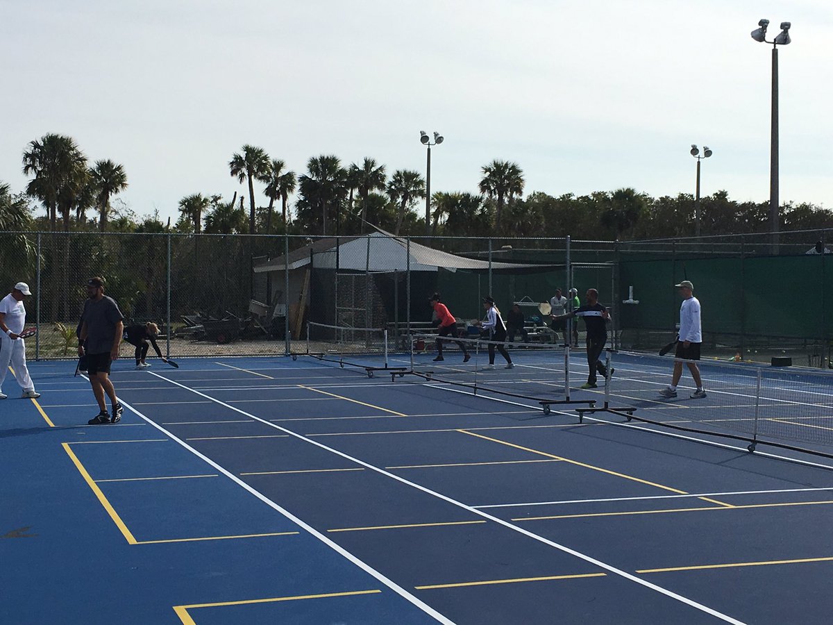 PickleballPB's tweet photo. Gardens v North River Shores was fun!  Close match and everyone played well.  Treasure Coast Pickleball League is off and running! https://t.co/SHpLBHDGMW