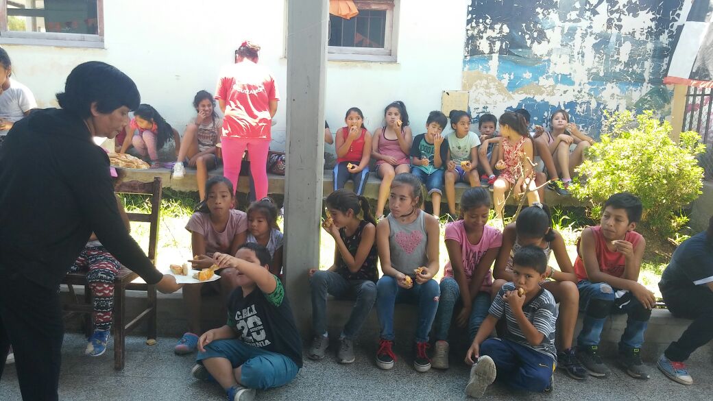 zonaoestesalta's tweet photo. Escuelas Abiertas en verano...Zona Oeste te brinda lo mejor!! https://t.co/oZZiZmiQ6e