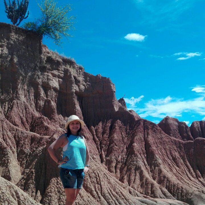 zuljinneth's tweet photo. #NuevaFotoDePerfil https://t.co/H3NaXTBBgT