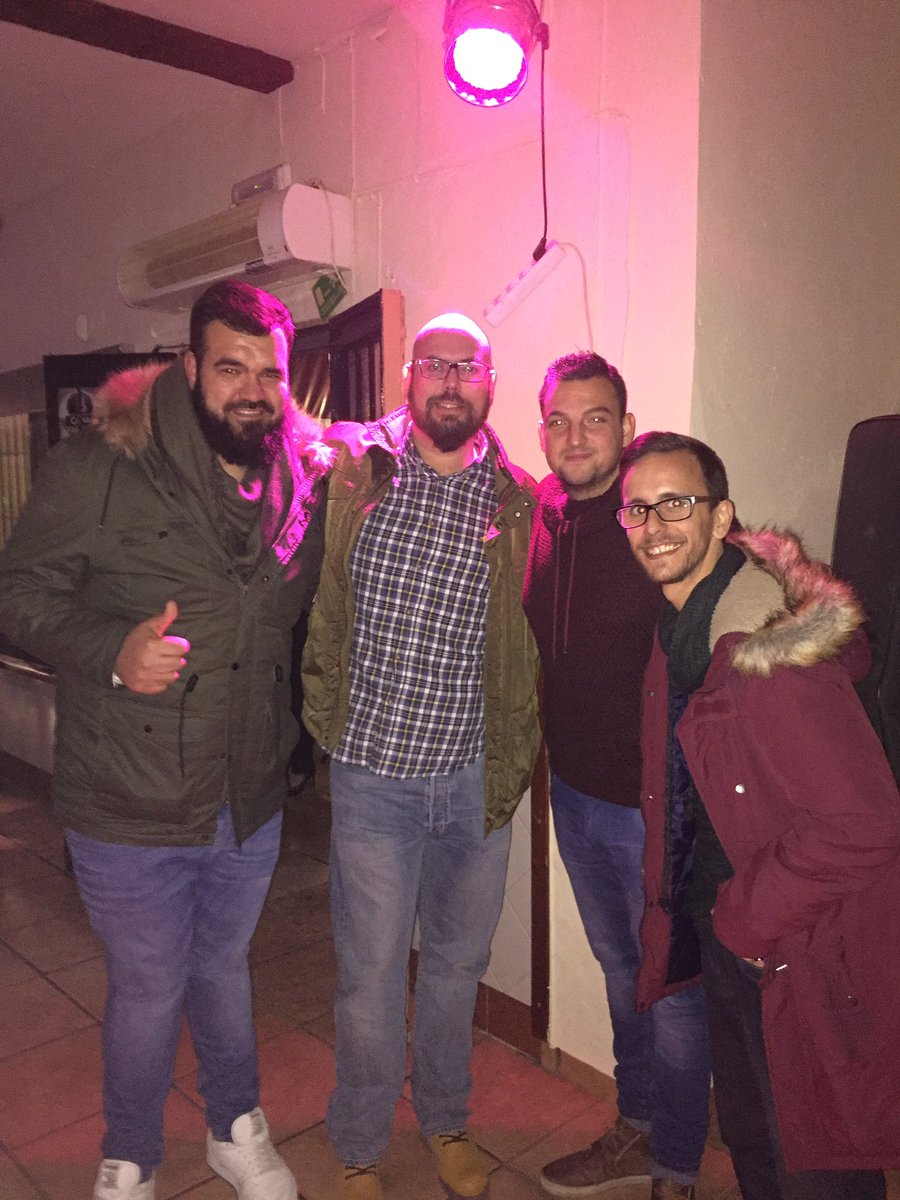 Belmezanito's tweet photo. Espectacular la noche de ayer!! Gracias a Rubén, Toni "El Piojo" y Fran Rueda y como no al organizador @Djanzony MUCHAS GRACIAS CUÑAO! #COAC https://t.co/CJc9OThoxD