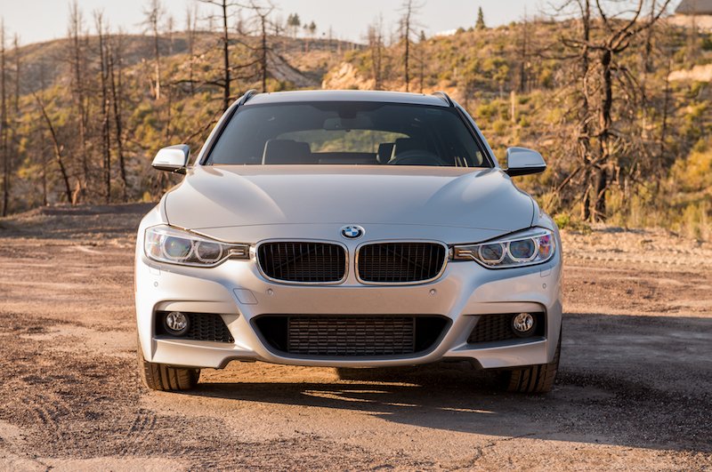 BIMMERtips's tweet photo. The 2014 328d is the first four-cylinder diesel BMW to be sold in the United States #BMW #328d https://t.co/jyEGRYOTSo
