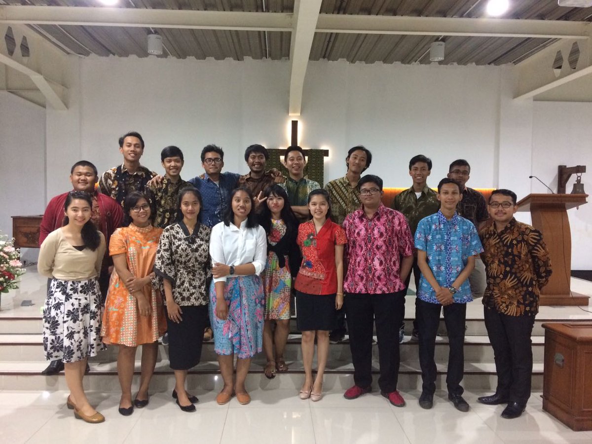 GONG XI FAT CHAI selamat tahun baru ayam api, selamat hari minggu Tuhan berkati kita semua!