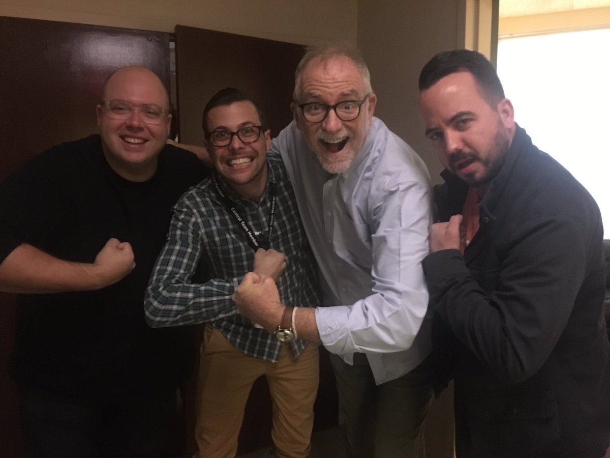 jeremyjernigan's tweet photo. Just a few dudes showing off our massive arms. #lovedoes @centralaz https://t.co/9Y2QRvVcYx