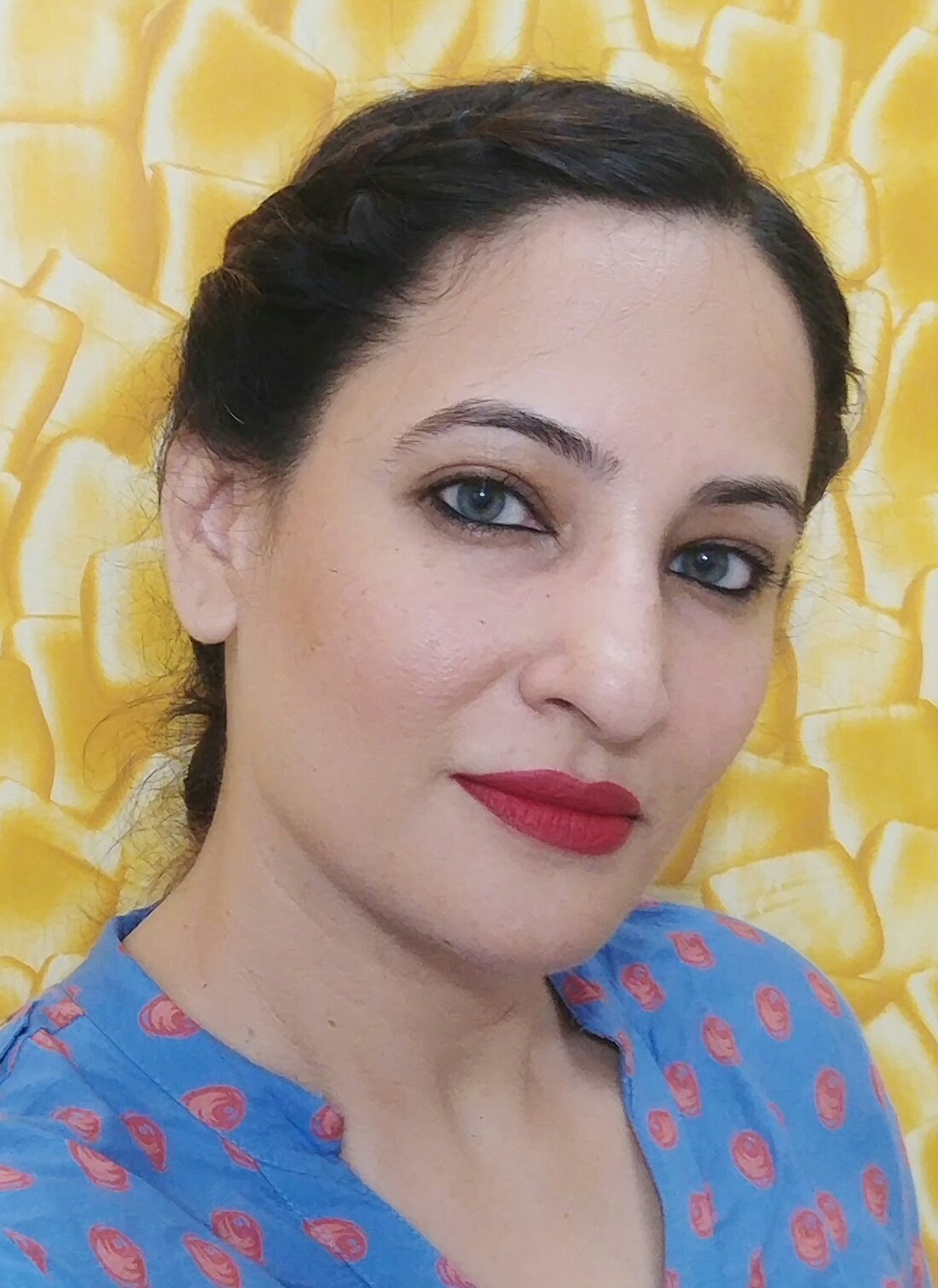 Rakshanda Khan