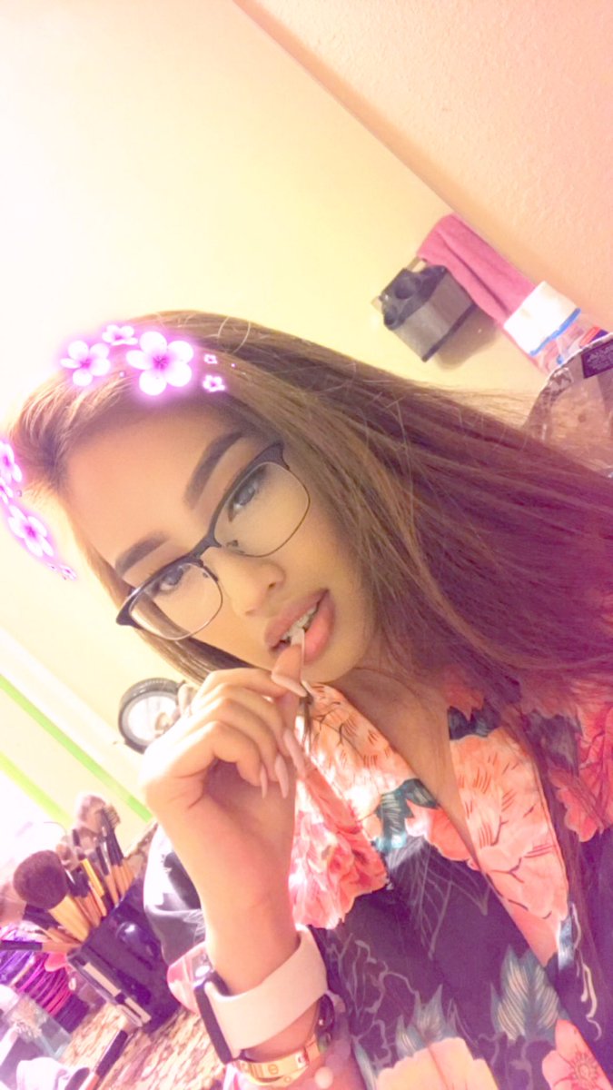 _andreuhhh's tweet photo. issa look https://t.co/iD6bxQZur7