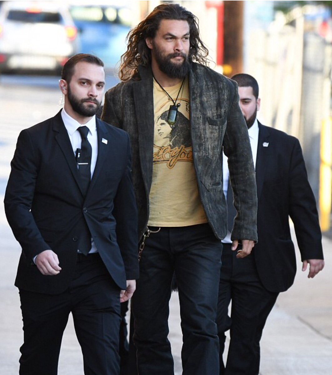 ladbible's tweet photo. Khal Drogo's bodyguards look like mini bosses you have to beat before you fight him https://t.co/PRLH5ZSxN5