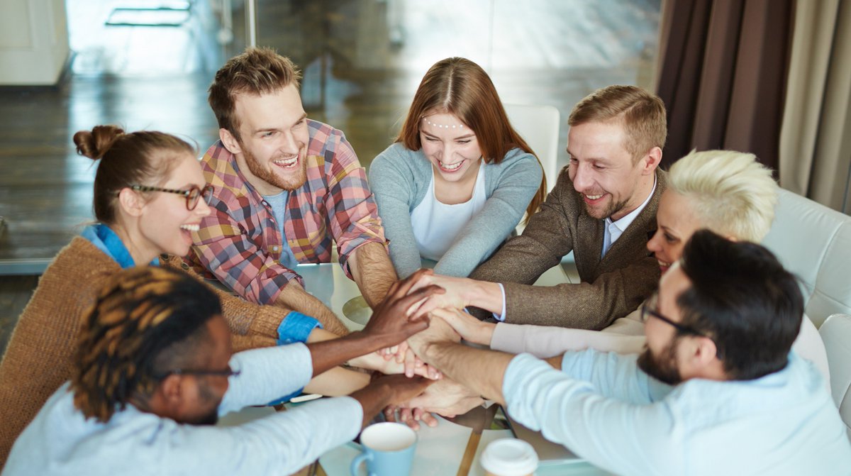 ThinkSmart_SA's tweet photo. What is employee engagement? https://t.co/DY97NPbhAv #incentives #teammotivation https://t.co/VgUOgxzDvt