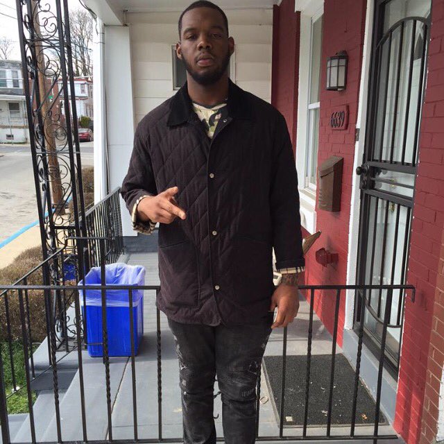 _yougotMEL_'s tweet photo. Happy b-day bro.. it really isn't the same without.. Love you bro.. #Neverforget #L4R 👼 https://t.co/LQdNIDngAq