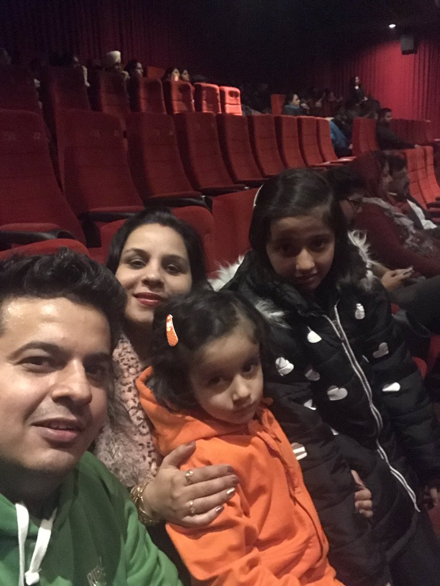 bravo_sumit's tweet photo. #RaeesWithFamily #imsrk as per my promise 1st saw alone now with family waiting for reply with ur pic...big fan of urs https://t.co/0YfqtAx2JV