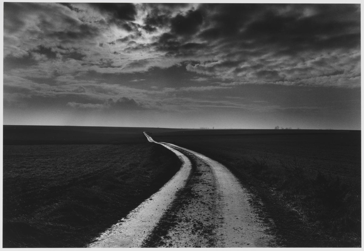 Tate's tweet photo. Who's your favourite photographer of all time? 📷 https://t.co/8LP4H3KxYD https://t.co/cnw8by0cTS