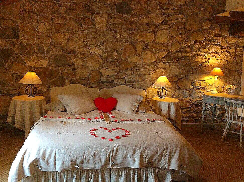 DomainedeBassi's tweet image. Venez en amoureux au Domaine de #Bassilour ! 🌹❤️ #bidart #enmodebasque #hotel #biarritzpaysbasque #SaintValentin #amour #hotelbidart #love