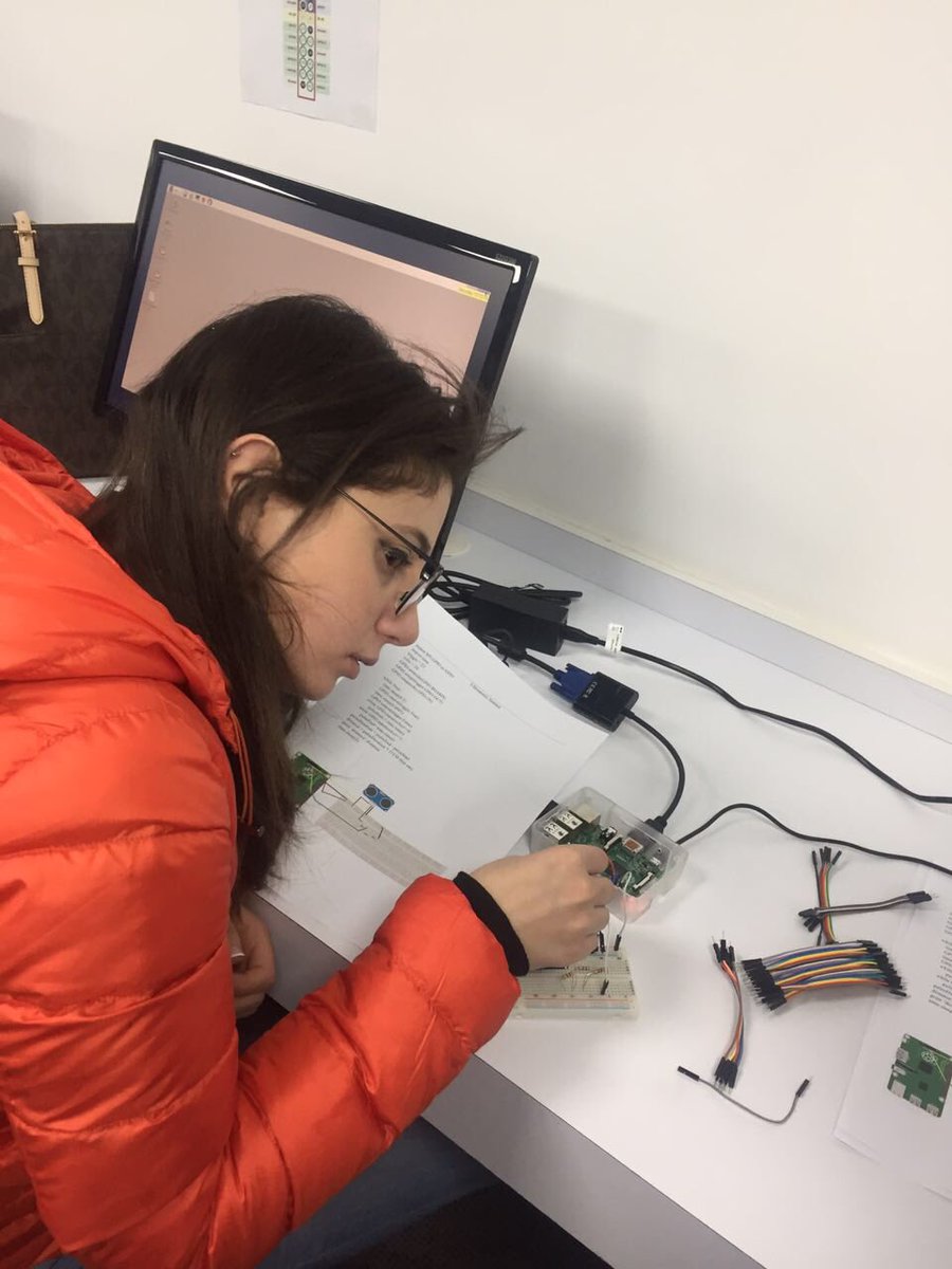 IEAeducators's tweet photo. #Coder_Maker Volunteers Program in partnership with Mona Bustros Foundation and #IEEE @NicolaSehnaoui https://t.co/PNcHgdzpFH