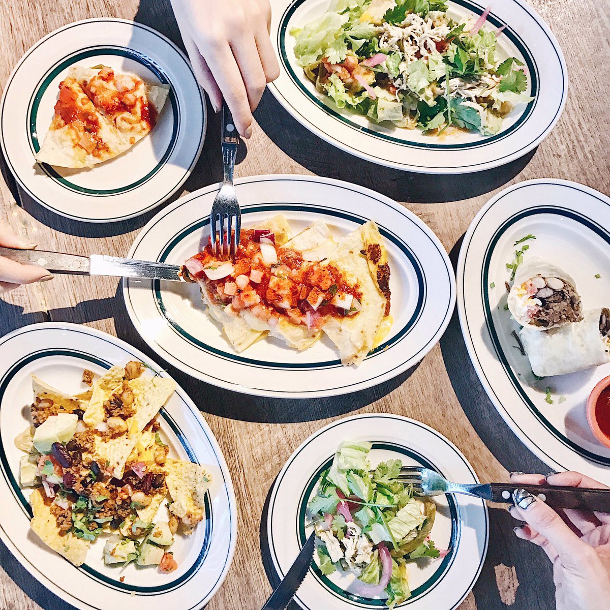 mandylynneats's tweet photo. A Sunday well spent brings a week of content. #qotd #quoteoftheday #sundays #foodporn #food #foodshare #texmex #mexican #shibuya #tokyo https://t.co/bgwXTfpmrD