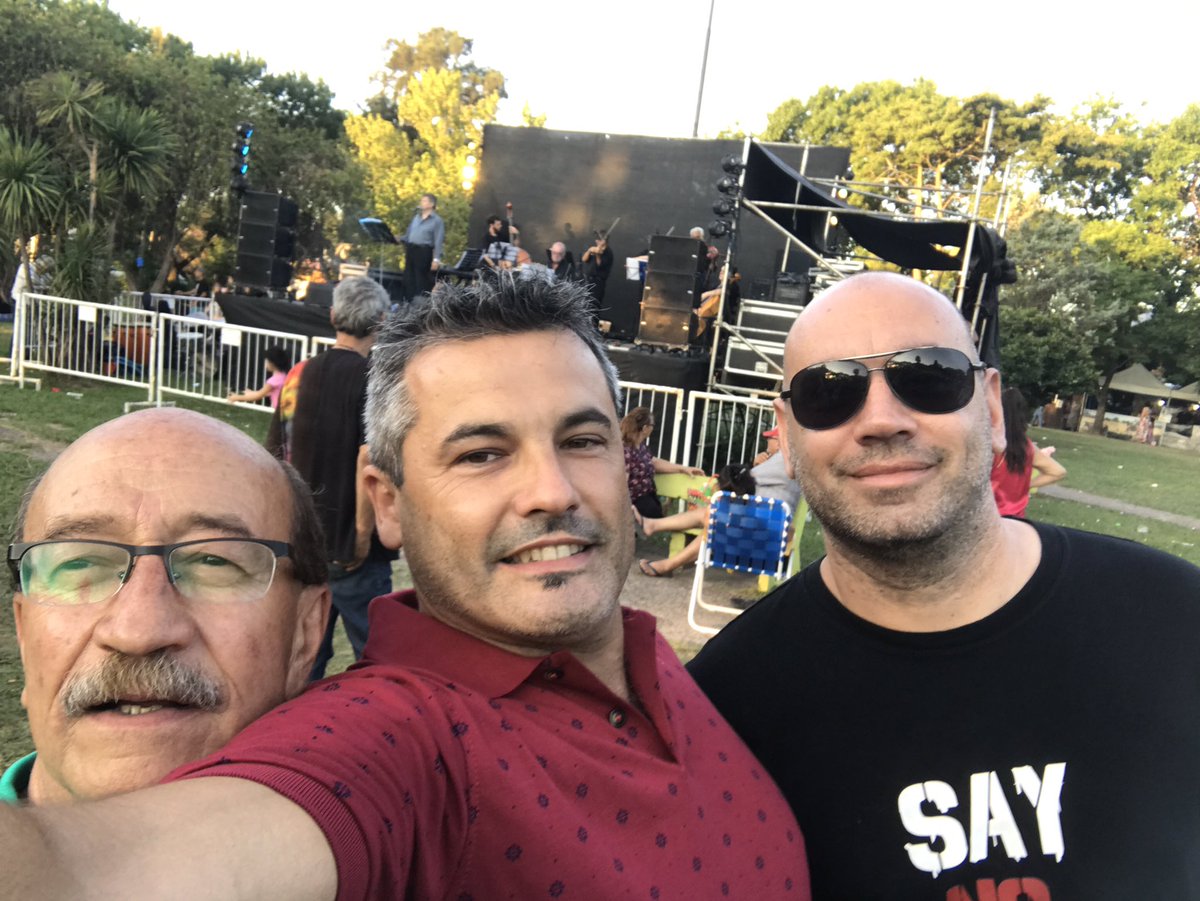 arieldomene's tweet photo. Un domingo en la Plaza Héroes de Malvinas a puro tango con la orquesta municipal https://t.co/ghP5ixe4Eq