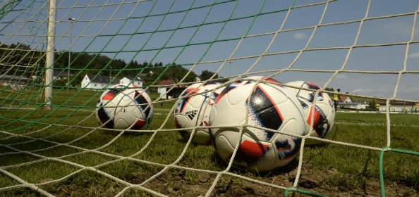 footnewsbe's tweet photo. Sprimont-Comblain - Le duo Bettagno-Wegria prend la porte #bettagno #wegria #sprimont #comblain https://t.co/wJA60RtxAv https://t.co/bIW72cNjHP
