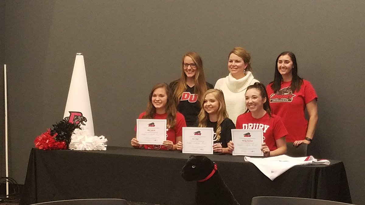 chsdogscheer's tweet photo. Very proud of these athletes! Congrats and good luck at Drury! @CentralBulldog @DruryUCheer @CloydErin @MaCaylaSchebaum https://t.co/1MlLxq8nQR