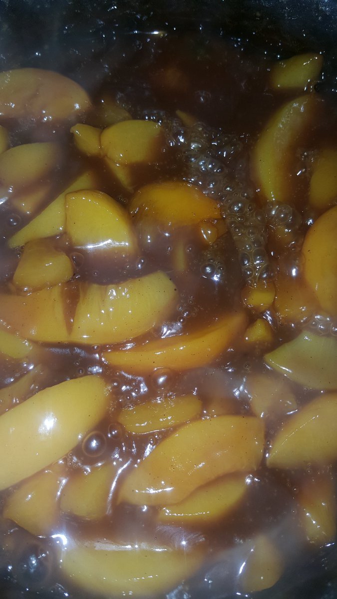 collettecaters's tweet photo. Peach Cobbler #LikeYaGrannyUsedToMake #ColletteCaters #CelebrityChef #CatererToTheStars #ChefLife #ChefLindsayCollette #PeachCobbler https://t.co/PdUQj3k5n7