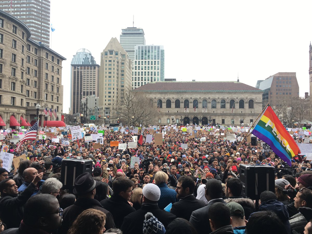 Proud to stand shoulder-to-shoulder with Mayor @marty_walsh, @SenMarkey, @CAIRMass & 20k+ people in Boston today to say #NoBanNoWall.