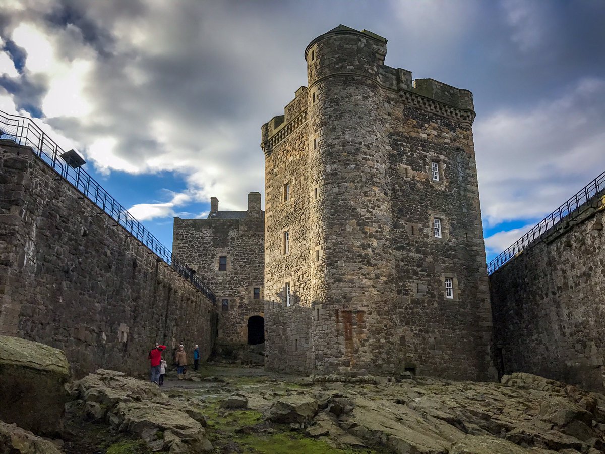 ScoTraveloholic's tweet photo. Fantastic and productive day on our #CastlesTrail We've visited two castles, one of it was remarkable Backness Castle #ScotSpirit #HHA2017 https://t.co/AnuPGcyVBG