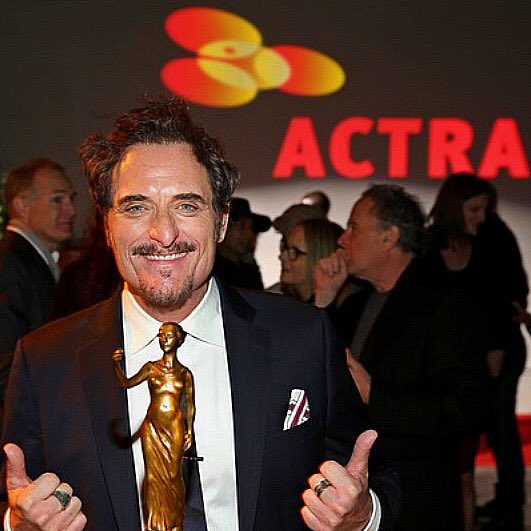 KimFCoates's tweet photo. Well now, that was quite the night .. I think I polished off most of the Canadian Club the bar had to offer.. thanks AGAIN to all. Coatesy x https://t.co/BT3Yak00AN