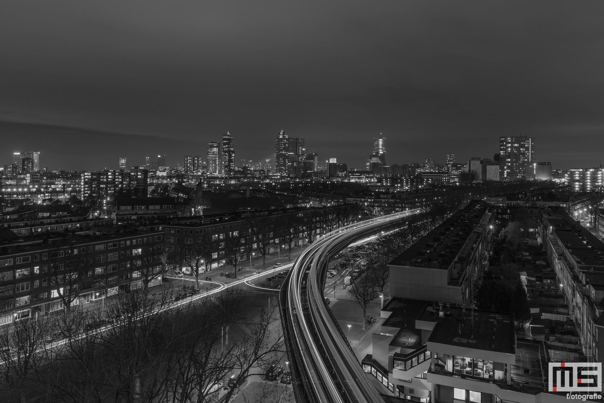 The city that never sleeps #rotterdam <a href="/RETRotterdam/">RET</a> <a href="/ovdbtarwewijk/">Tarwewijk Nieuws</a> <a href="/MarikaMarku/">Marika Marku</a> <a href="/kazmhl/">Kaz Mijnsherenlaan</a> <a href="/FonsMaasTW/">Fons Maas</a> @DitisZuid @Maassilo #photo #photography
