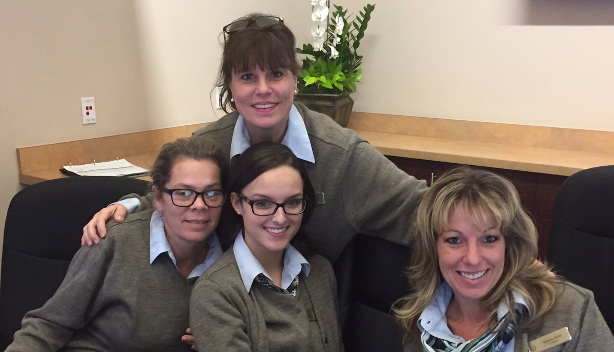 DelaraAlberto's tweet image. 11 BB's in 2 days! #goals2017 #ItsAllAboutTheTeam #GrandeVillasMarketing #diamondresorts