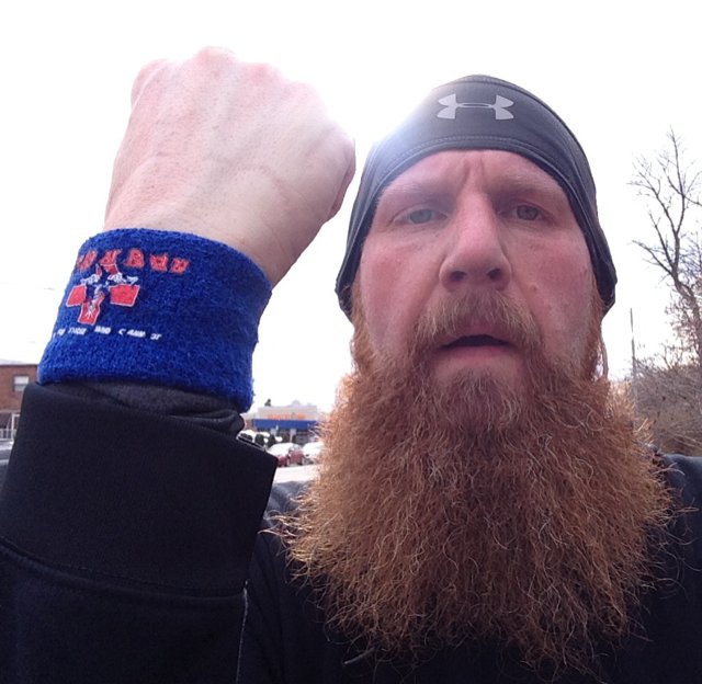 estratton2's tweet photo. 6.6 @CharityMiles for @StJude. Thx 2 #JNJ &amp; @DonateAPhoto. @11thhourrace https://t.co/kodm3zyoMJ https://t.co/J4rl7sx6Qx