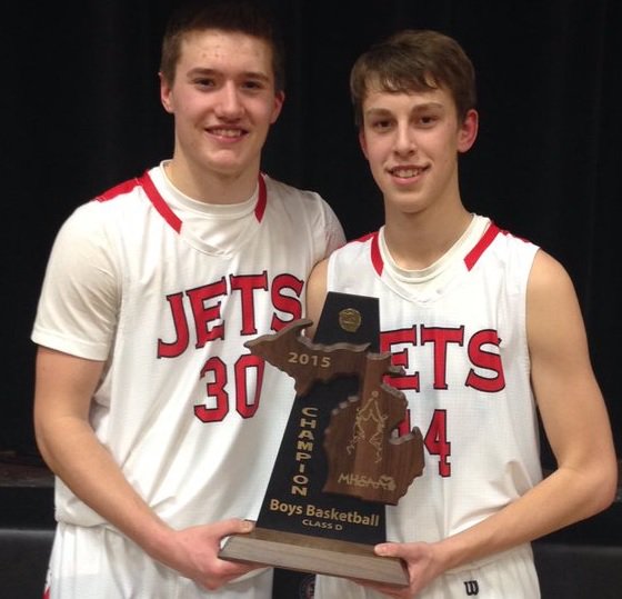 NationalSSN's tweet photo. North Central's (Mich) Dawson @Bilski1411 -SSN National Player of the Wk-1-29-17- https://t.co/3gkYpv8bXx @NM_Drive @MHSAA @Prep2PrepSports https://t.co/zHq4tVwhBX