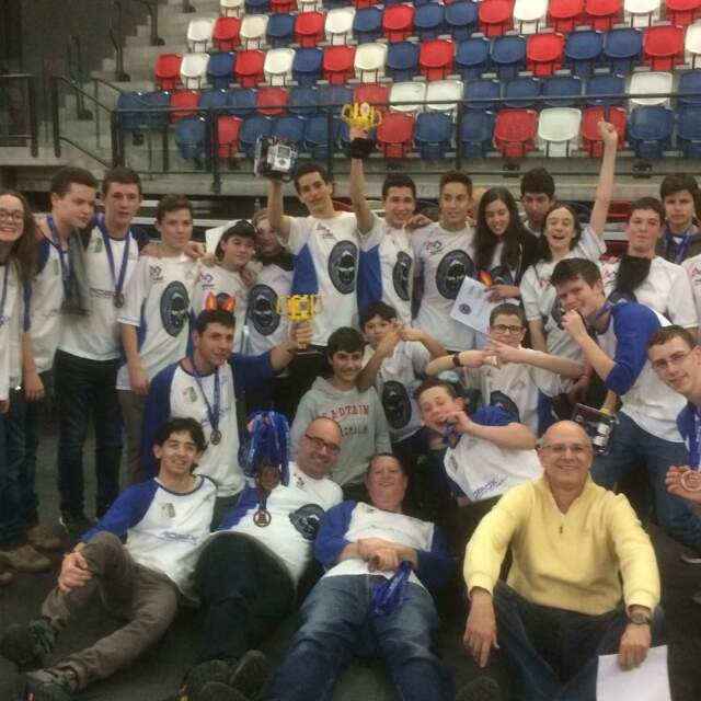 today we attended our regional competition, we got 150 points and we are going to the nationals!
we also got a prize for best programming!