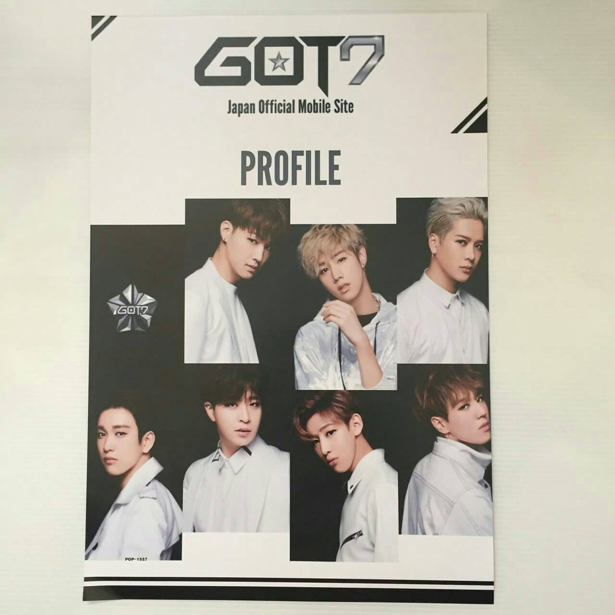 j_jasdfg's tweet photo. โปสเตอร์ GOT7 ver3 1 set = 8แผ่น ราคา180 บาท
#ตลาดนัดอากาเซ https://t.co/pYiDlIrMKI