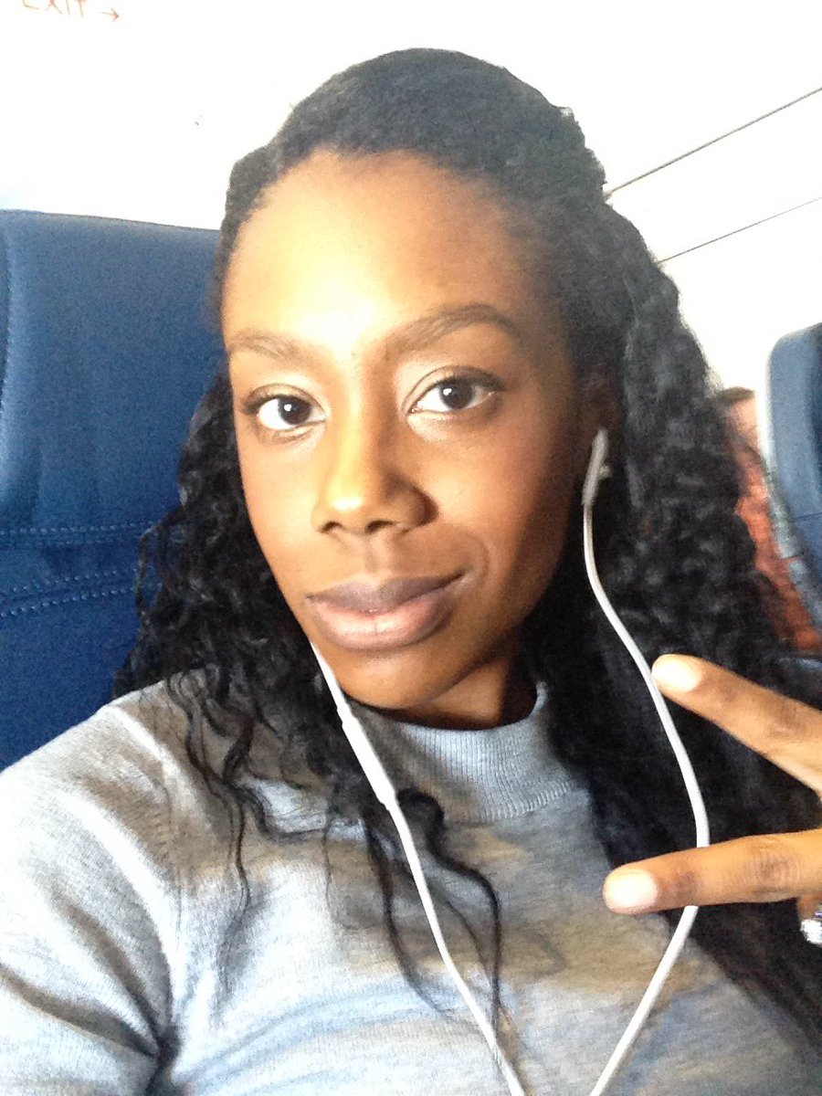 ShtIdTelMyDghtr's tweet image. Shout out to @TMobile, thanks for the free wifi on my @Delta flight #TMobileWingman