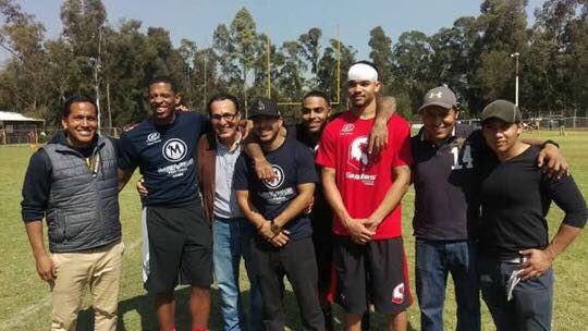 PumitasFootball's tweet photo. Gracias por la visita a @PumitasFootball @thereal_willz @dnell_816 @Savage_24_JT https://t.co/Jv7dBNkvoG