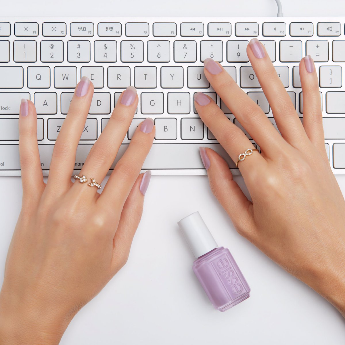 EssieCanada's tweet photo. new year, new nails! try the new #treatlovecolor and see instant results for stronger, more beautiful nails #essiecare https://t.co/NsN4rgt4BA