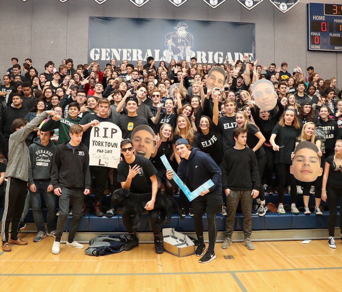 GeneralsBrigade's tweet photo. guess you could say we're the best student fan section around #generalsway #generalsrumble @DMVpix https://t.co/hrDIKD3eZr