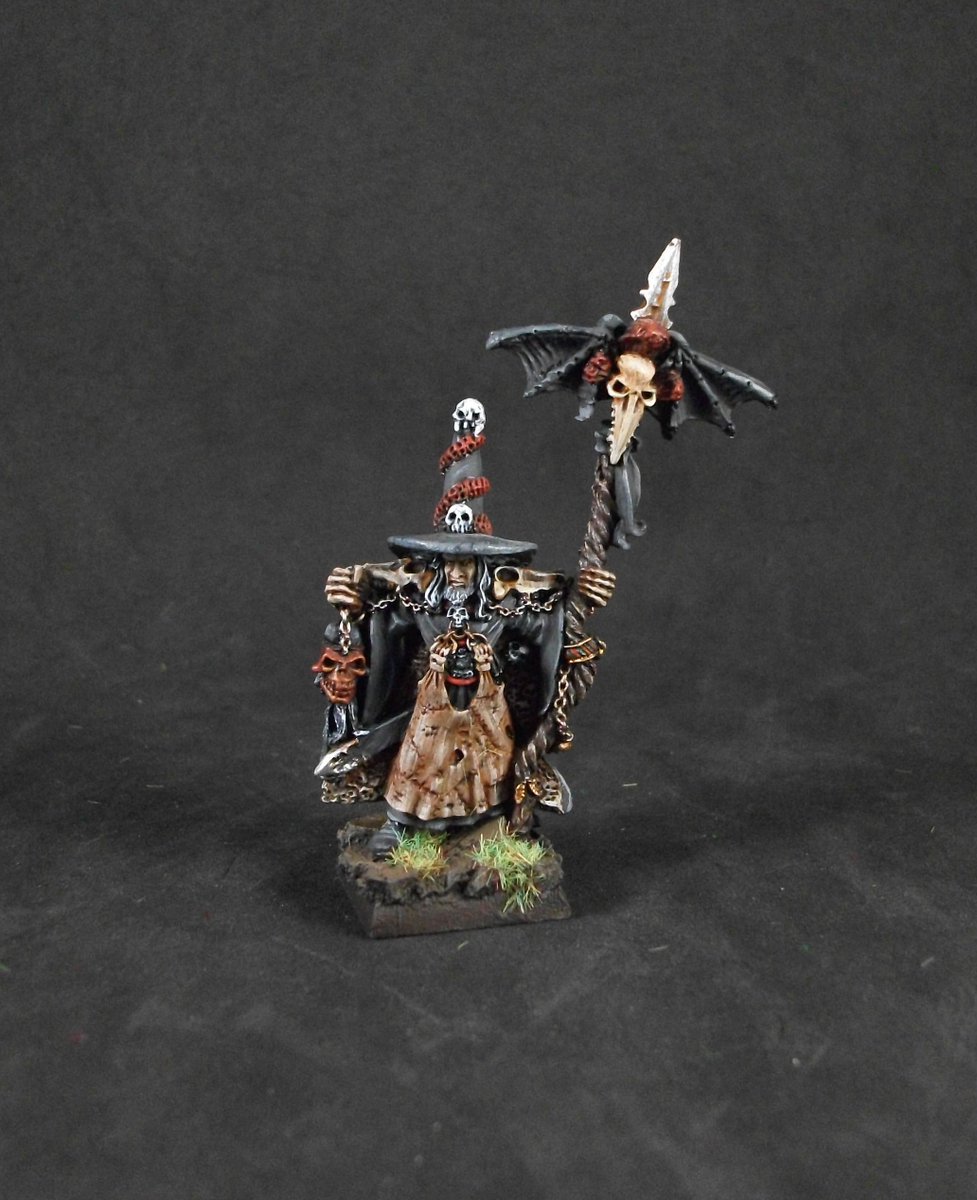 AngelGn1980's tweet photo. Necromancer undead Vampire counts-condes vampiro #SexyPainted #VampireCounts  #PaintingMiniatures #SexyPainted #PaintigWarhammer https://t.co/jNN7Dy4VcD