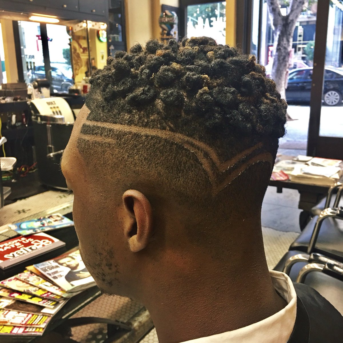 Our boy Glen crushed this hair and etching job 🙌🏿