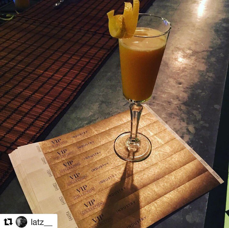 vipcollection23's tweet photo. AMP in the bar @alibibelfast playing some slick house vibes 🚀🍸💯 https://t.co/M4sgEqO2OK