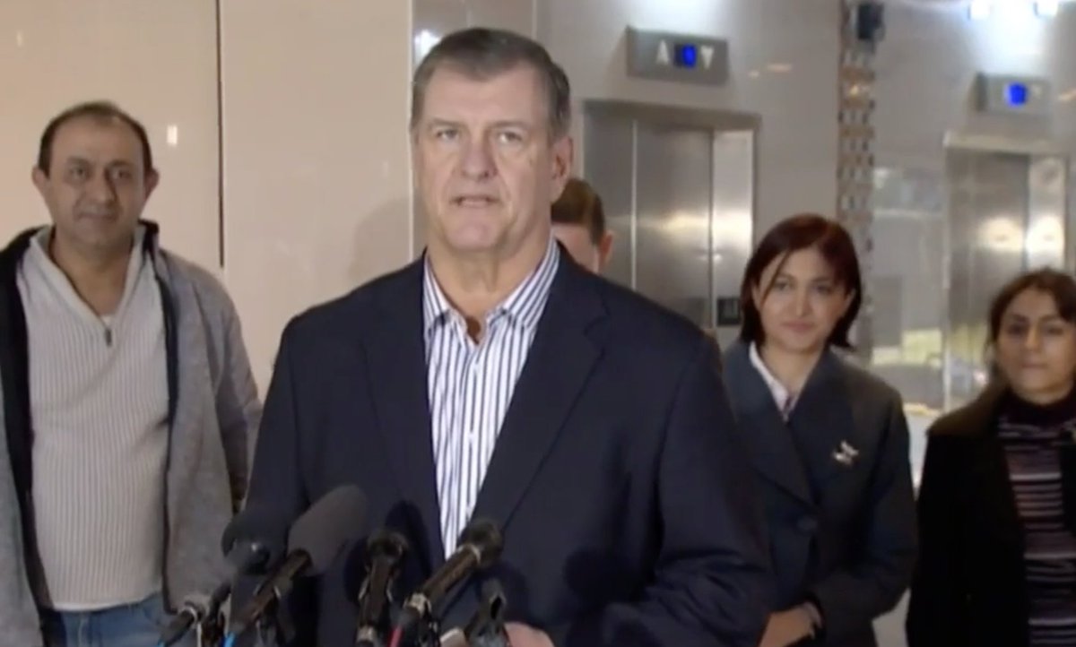 wfaa's tweet photo. Mayor Rawlings: I am proud of everyone in Dallas -- all of those who helped travelers, protesters. https://t.co/udch2eg9qc https://t.co/YyF5fymqHh